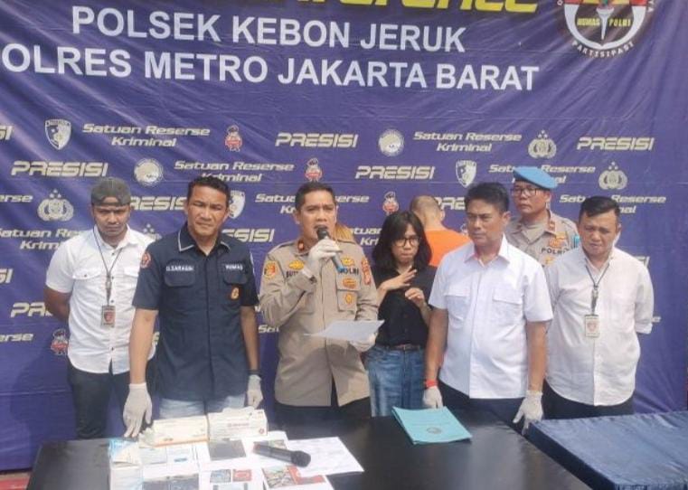 Sejoli di Jakbar Kompak Bikin Video Porno sambil Promosi Judi Online Foto : Ist