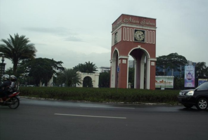 Waspada! Cuaca Tangerang Jumat (5/7/24) Tak Cuma Mendung, Tapi Juga Petir Foto : Ist