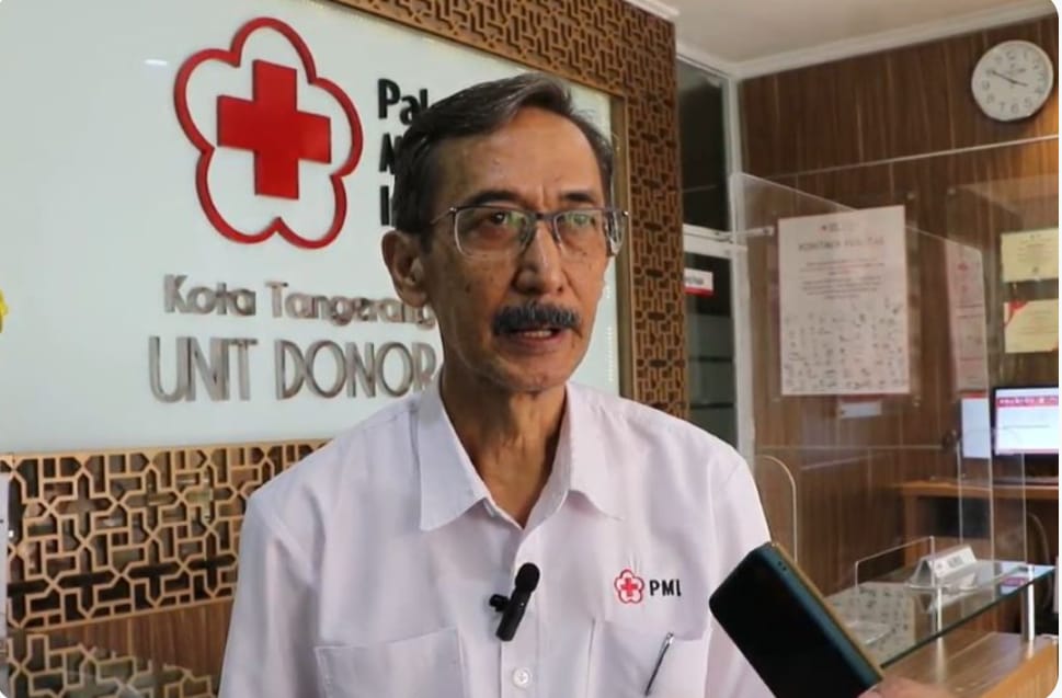 Didukung Pemkot, Jumlah Pendonor Darah di PMI Tangsel Melonjak Kepala Unit Donor Darah PMI Kota Tangsel, Suhara Manullang saat diwawancarai.(ist).