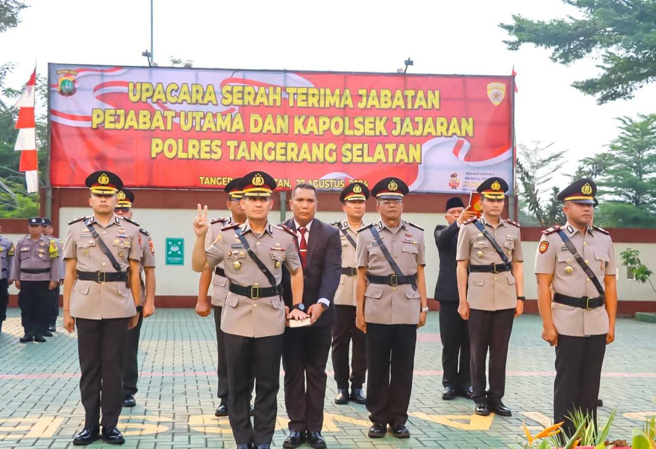 Empat Polsek Resmi Berganti Pimpinan Ist.