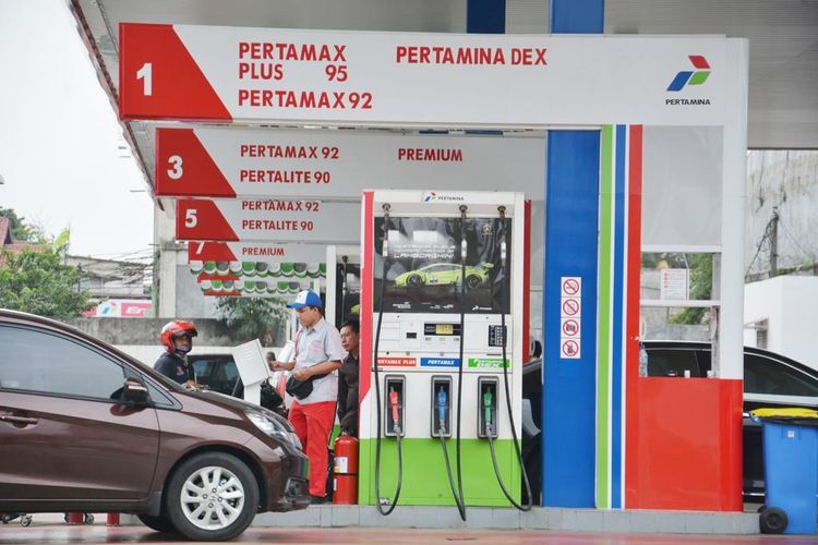 Harga Pertamax Naik Jadi Rp 13.700 Foto : Ist