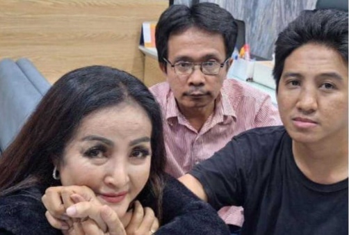 Machica Mochtar Sudah Bertemu Dengan Anaknya Yang Ditahan Saat Demo Foto : Ist