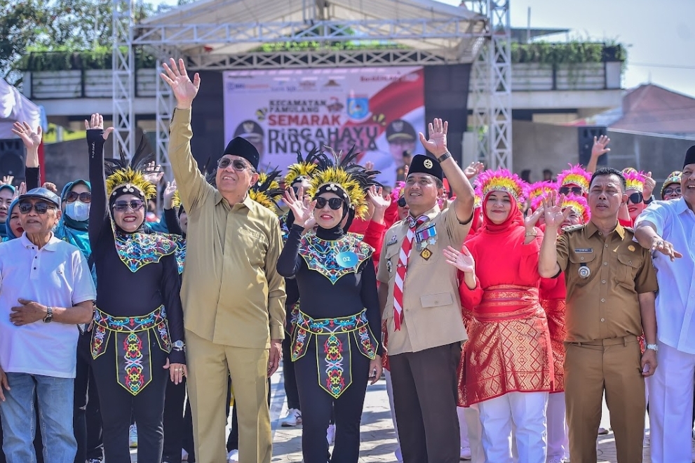 Rayakan HUT ke-79 RI, Kecamatan Pamulang Gelar Lomba Antarkelurahan Rangkaian perayaan HUT ke-79 RI di Kecamatan Pamulang. (Dok. Kecamatan Pamulang)