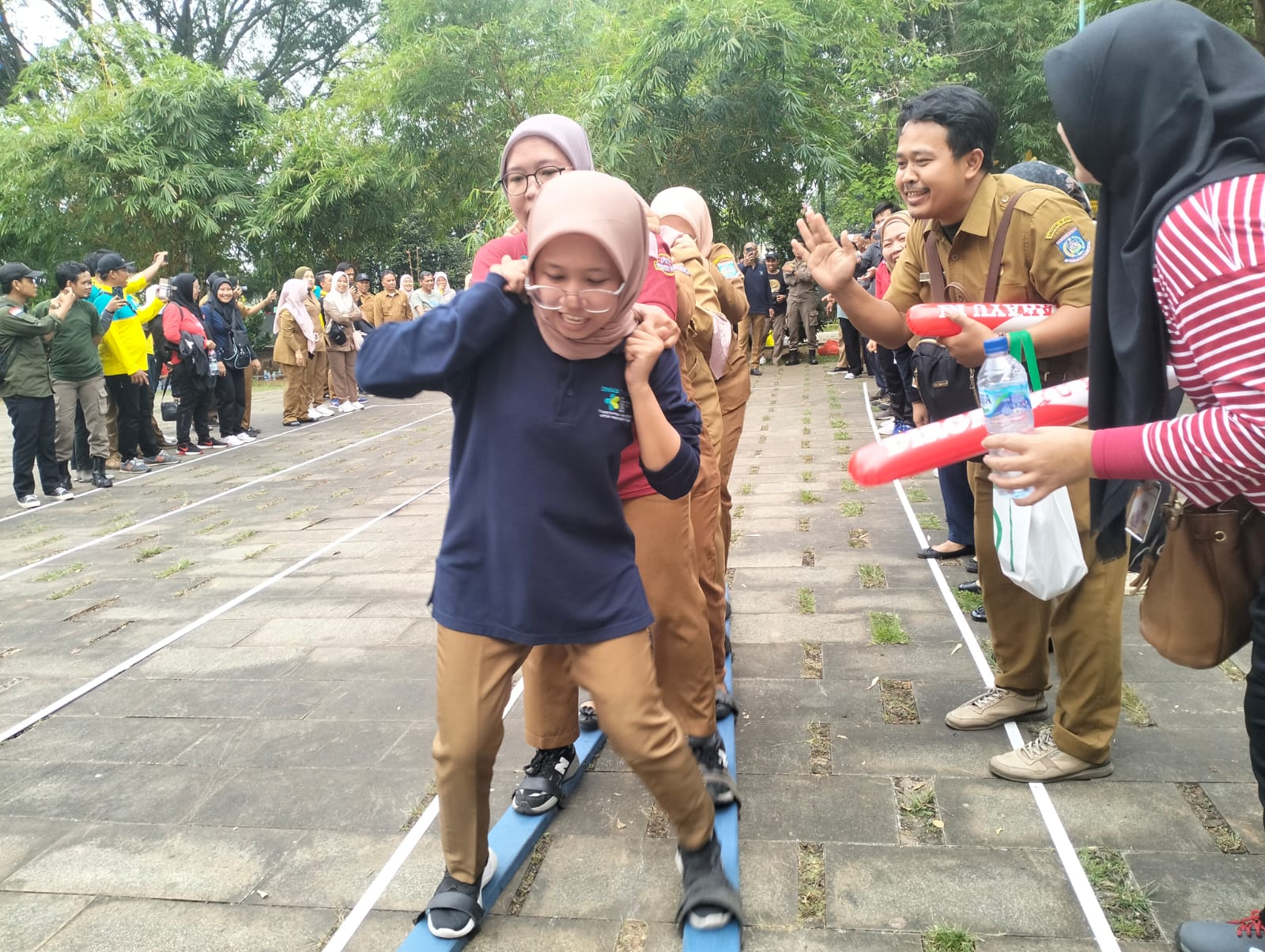 Sederet Lomba Rakyat Meriahkan Semarak Peringatan Hari Kemerdekaan di Puspemkot Tangsel Foto : Ist