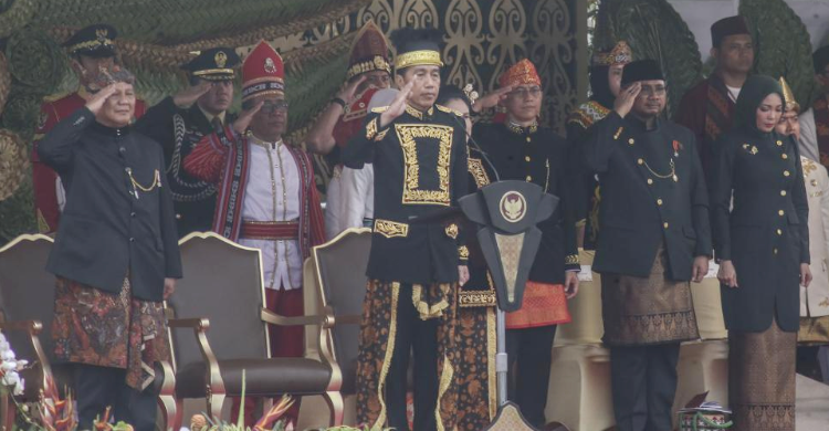 Sukses Upacara Di Jakarta Dan Ibu Kota Nusantara Jokowi Happy Sekali Foto : Ist