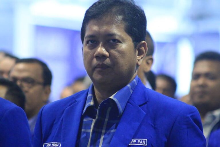 Tudingan Cawe-cawe = Pembunuhan Karakter Wakil Ketum PAN Viva Yoga Mauladi. Foto : Ist