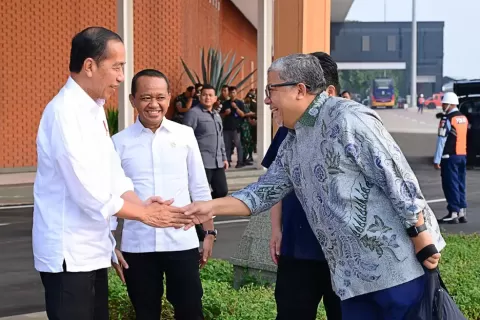 Bahlil Rayu Fahri Hamzah Masuk Golkar Foto : Ist