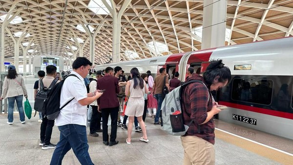 Bandung Dilanda Gempa, Whoosh Batalkan Sejumlah Jadwal Foto : Ist