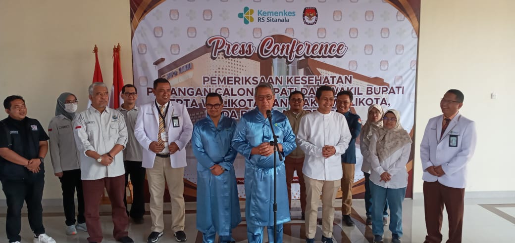 Benyamin-Pilar Jalani Tes Kesehatan di RSUP Sitanala Tangerang Foto : Ist