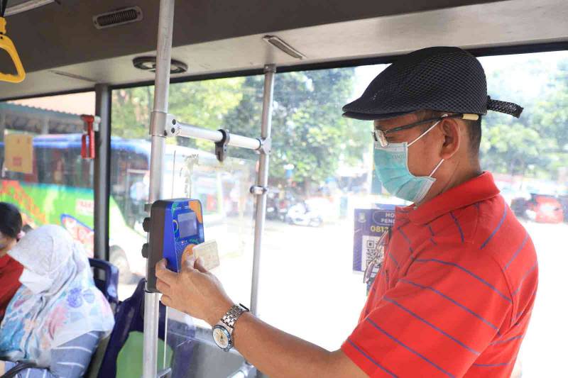 Bus Tayo Tidak Lagi Menerima Pembayaran Tunai Ist.