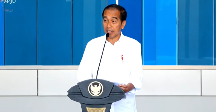 Insya Allah, Ada 10 RS Yang Diresmikan Hingga Akhir Masa Jabatan Jokowi Presiden Jokowi saat peresmian Rumah Sakit di Surabaya. Foto : Ist