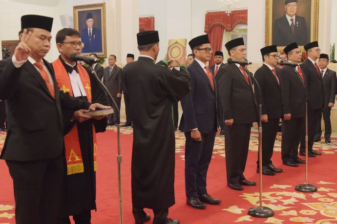 Kabinet Cuma Sebulan Lagi, Reshuffle Dianggap Nggak Efektif Foto: Ist