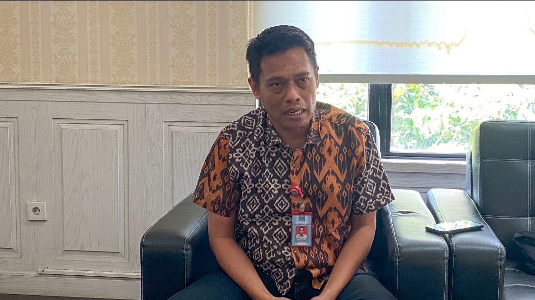 Kegiatan Tim Andra-Dimyati di Alun-alun Pamulang Dipersoalkan, DLH Tegaskan Perizinannya Bukan Untuk Kampanye Kepala DLH Kota Tangsel, Wahyunoto Lukman. (tangselpos.id/rmn)