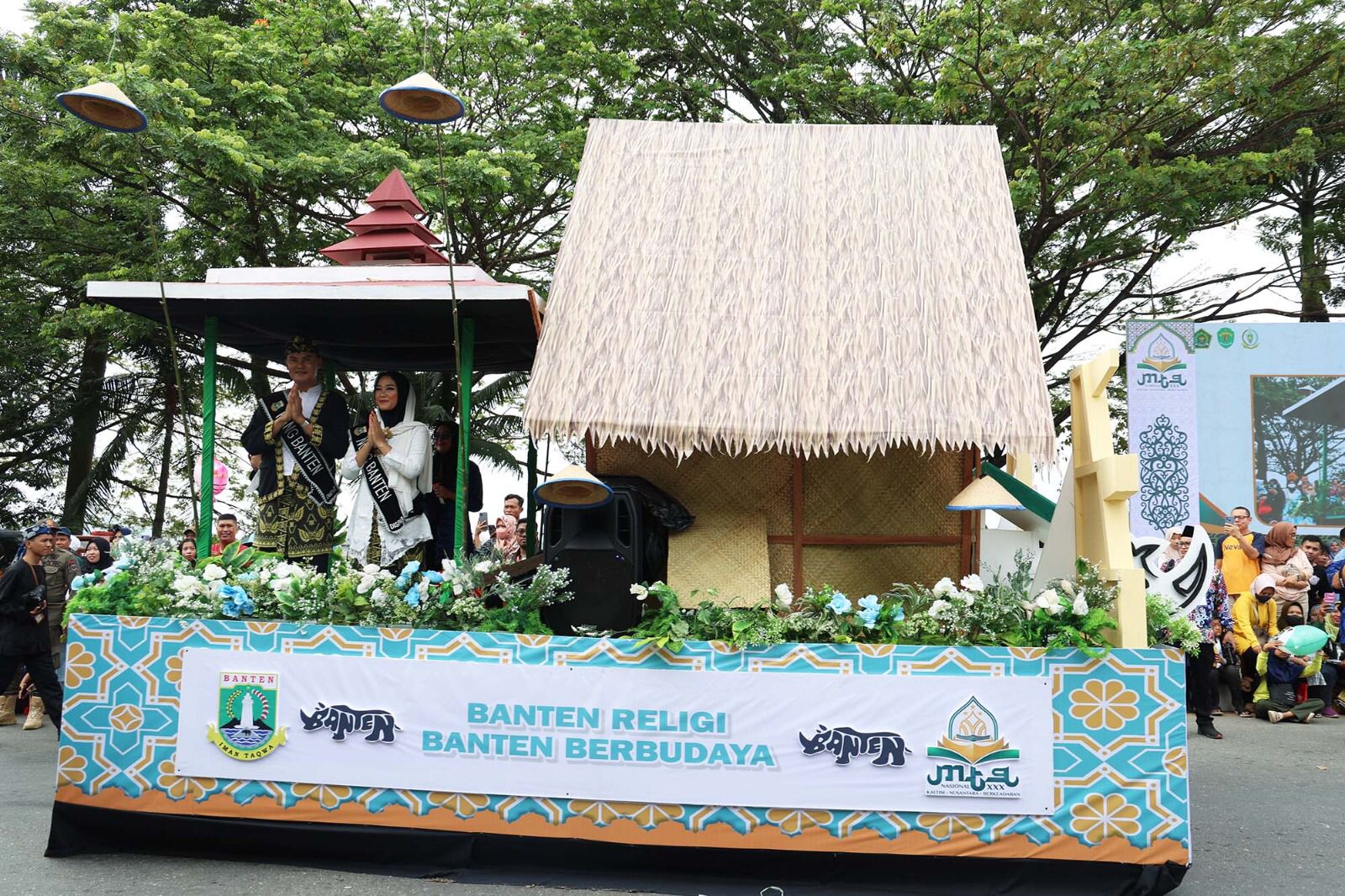 MTQN XXX Tahun 2024 Kaltim, Kafilah Provinsi Banten Tampilkan Leuit Baduy Foto : ist