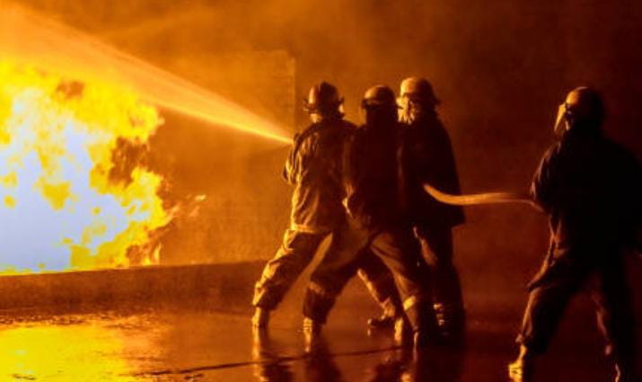 ODGJ Diduga Nekat Bakar Kasur, Sebabkan Rumah di Bogor Terbakar Foto : Ist