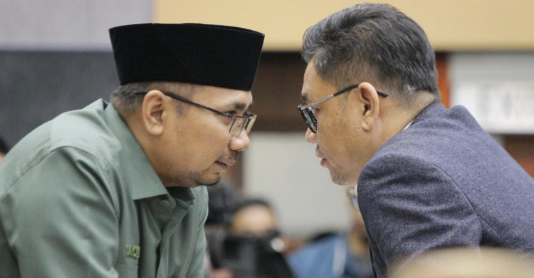 Pansus Haji Sidah Panggil Menang Tiga Kali, Menteri Yaqut Pilih Kunker Ke Prancis Foto : Ist