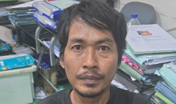 Penganiaya Pria di Bogor yang Cungkil Mata Korban Berhasil Diamankan, Diserahkan Ibunya Foto : Ist