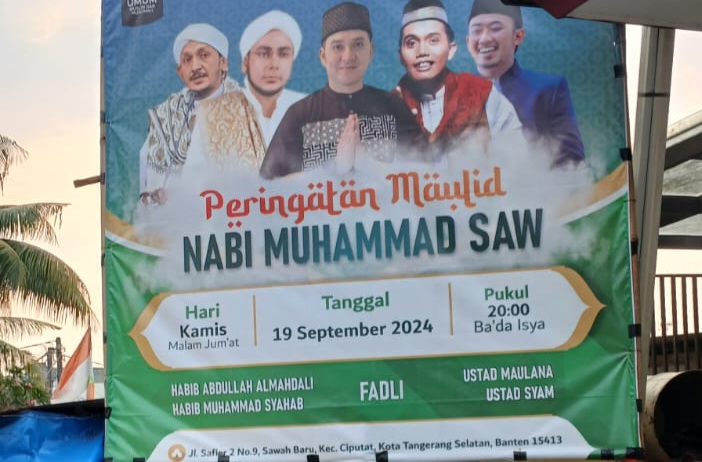 Peringatan Maulid Bersama Ustaz Maulana dan Ustaz Syam di Masjid Ghoiru Jamie Al Arif Foto : Farhan