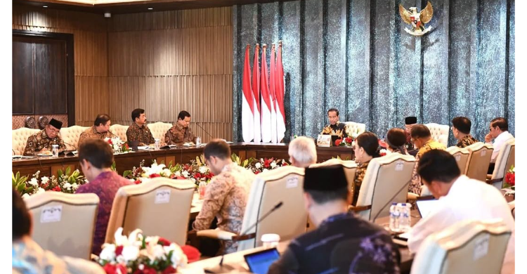 Presiden Minta Maaf, Para Menteri Terharu Foto : Ist