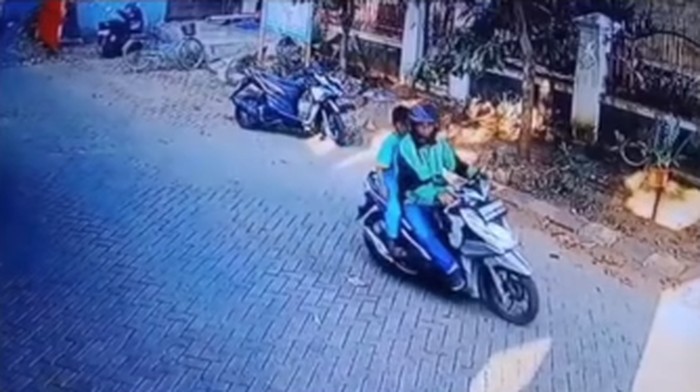 Pria Berjaket Ojol yang Diduga Merupakan Penculik Bocah di Serpong Utara Berhasil Ditangkap Foto : Ist