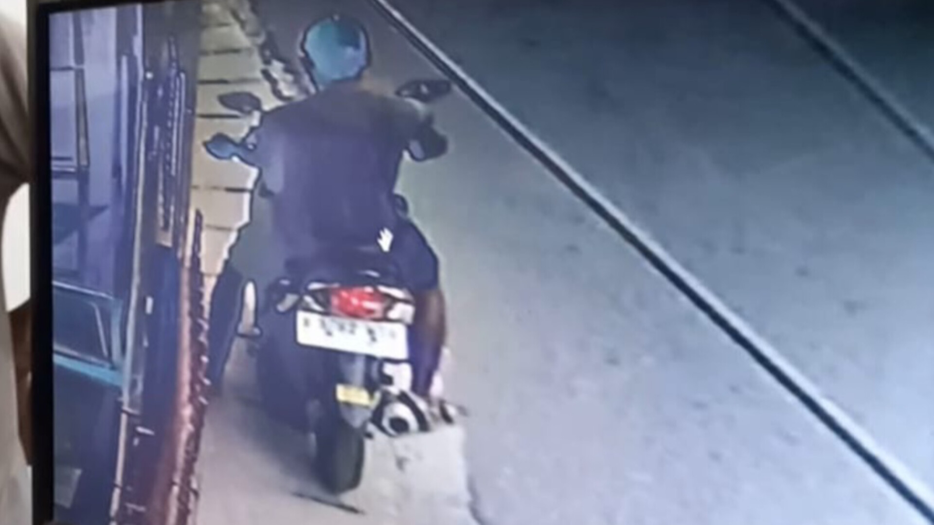 Selidiki Kasus Penculikan Siswi SD di Serua Indah, Polisi Sebut Diduga Pelaku Berbuat Cabul Diduga motor pelaku penculikan siswi kelas 3 Sekolah Dasar Negeri (SDN) Serua Indah 1, Ciputat, Tangerang Selatan (Tangsel). (Ist)