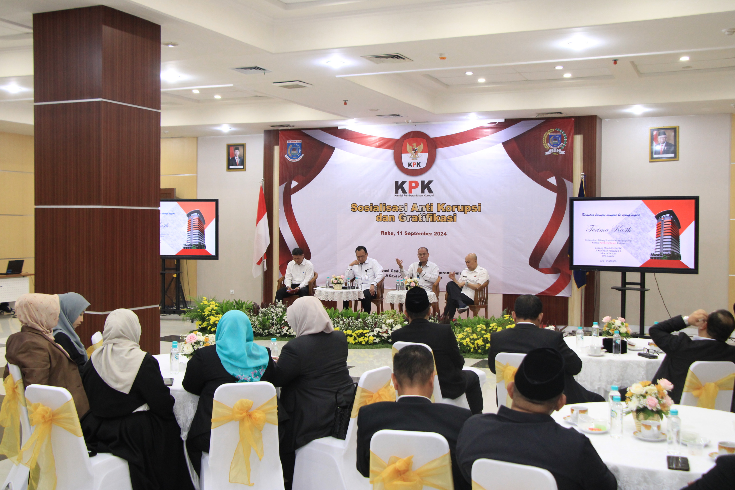 Tangsel Masuk Kategori Waspada Korupsi KPK Berikan bimtek ke seluruh anggota DPRD Kota Tangael yang baru saja dilantik.(dra)