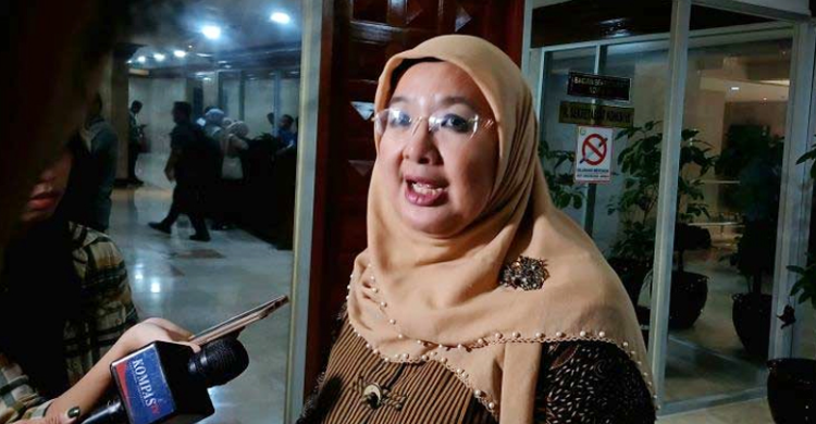 Terima Ratusan Laporan, Kemenkes Bakal Usut Tuntas Kasus Bullying Siti Nadia Tarmizi Plt Kepala Biro Komunikasi Kemenkes. Foto : Ist