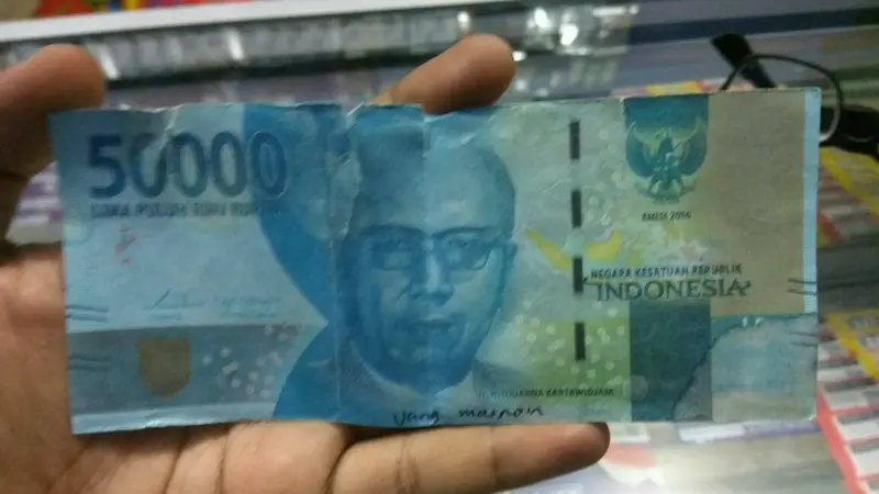 Viral! Pelajar di Depok Isi Ulang Saldo dengan Uang Palsu, Mengaku Tak Tahu Bedanya Ilustrasi. Foto : Ist