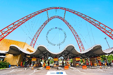 DPRD Jakarta Usul Akses Masuk Ke Pantai Ancol Gratis Pintu masuk Ancol. Foto : Ist