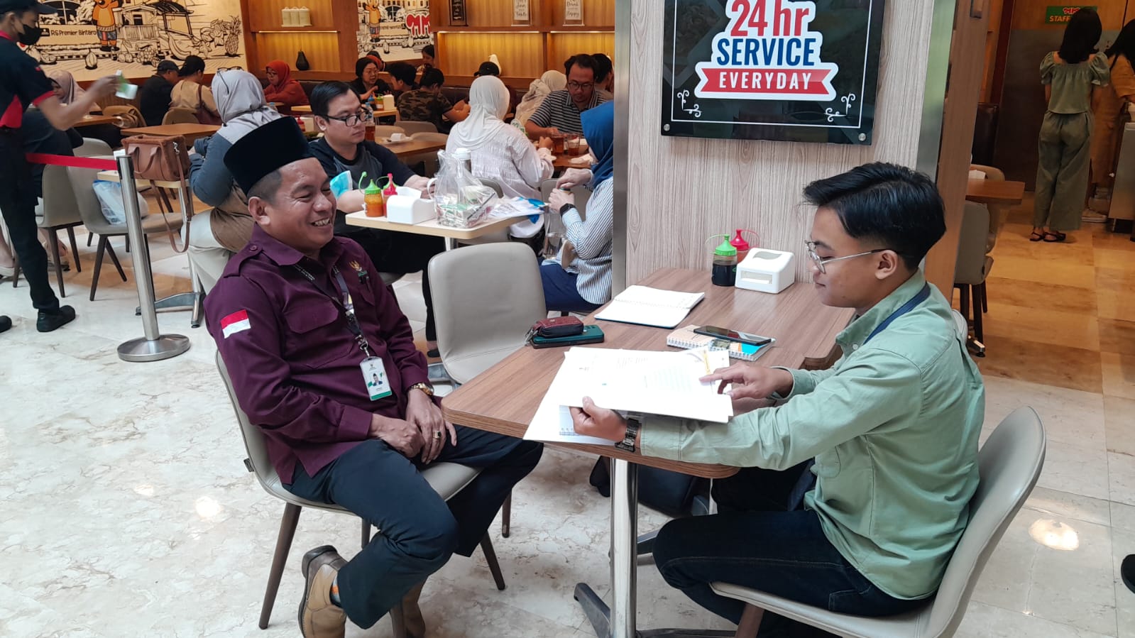 Kabid Pengumpulan Baznas Tangsel Ajak RS Premier Bintaro Salurkan Zakat hingga DSKL Foto : Ist