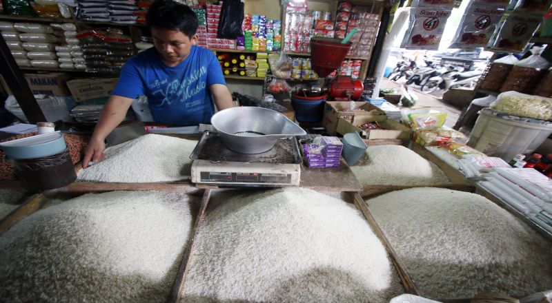 Laju Deflasi 5 Bulan Berturut-turut, Mendag Cemas, Menkeu Sri Mulyani Santai Saja Foto : Ist