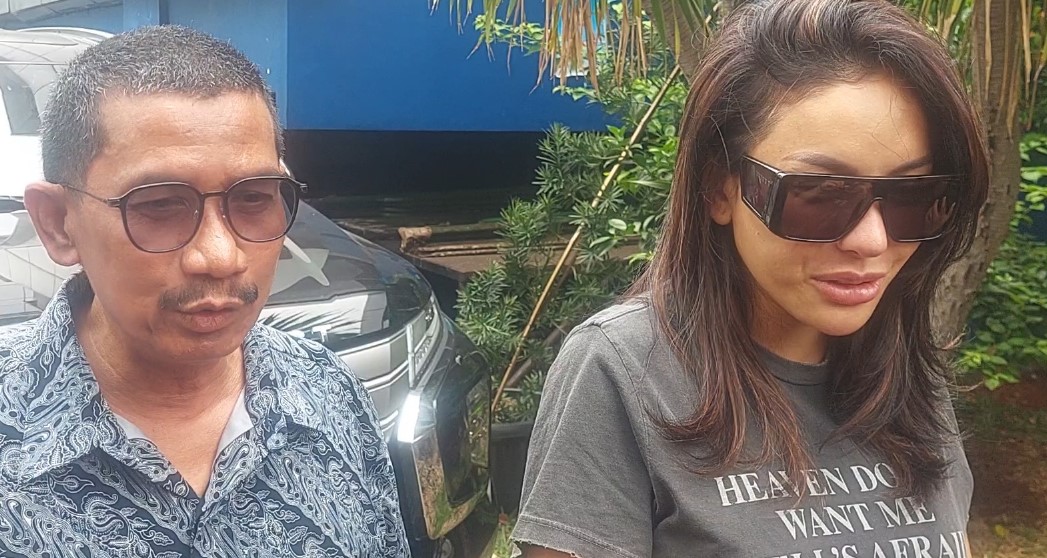 Nikita Mirzani Sebut Akan Laporkan Lawyer “Kura-kura Ninja” ke Polda Metro Foto : Ist