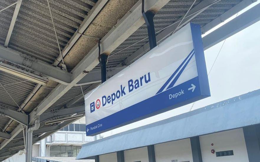 Wanita Nekat Loncat dari Peron di Stasiun Depok Baru, Diduga Sengaja Tabrakkan Diri ke KRL Foto : Ist