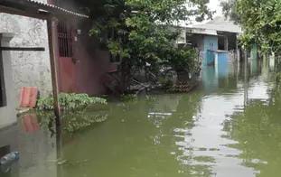 Banjir di Villa Tomang Baru Tangerang Sudah Surut, Beberapa Warga Pulang ke Rumah Foto : Ist