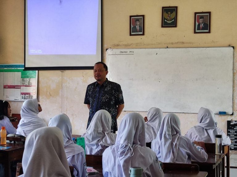 Dana Operasional Guru Di Jakarta Bakal Dinaikkan Ilustrasi. Foto : Ist