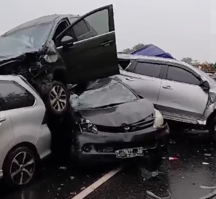 Jasa Raharja Jamin Seluruh Korban Tabrakan Beruntun Di Tol Cipularang Foto : Ist