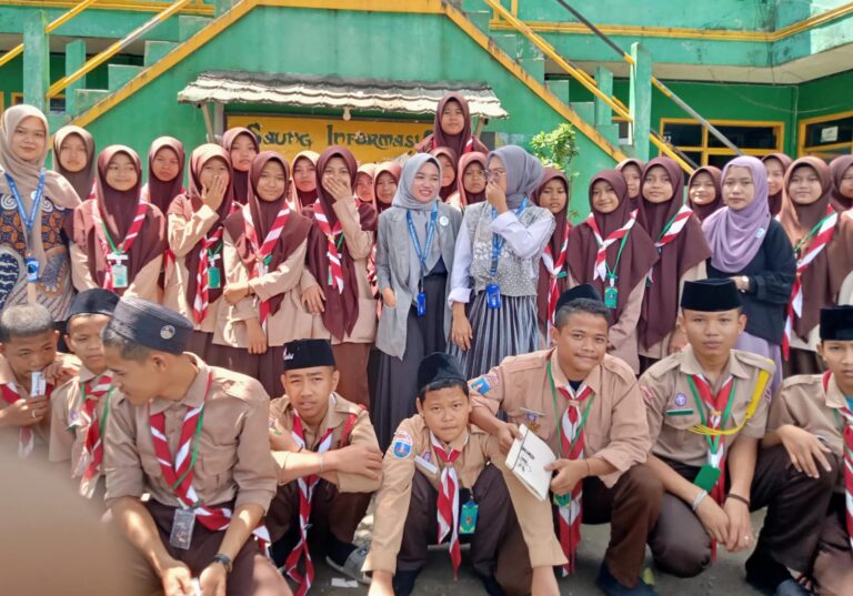 Kenalkan Isu Laut ke Pelajar, Maritim Muda Banten Ajak Semua Pihak Sadar Lingkungan Foto : Ist