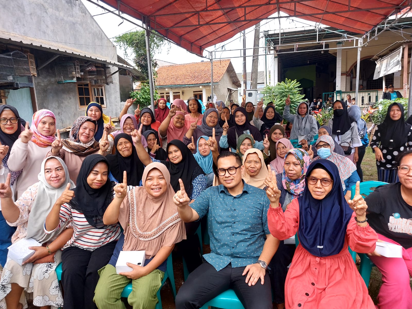Pilar Saga Ichsan Janji Pembangunan Harus Merata Hingga ke Perkampungan Foto : Ist