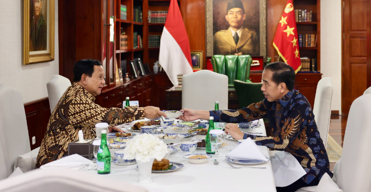 Jokowi-Prabowo Makan Bareng Di Kertanegara Foto : Setneg
