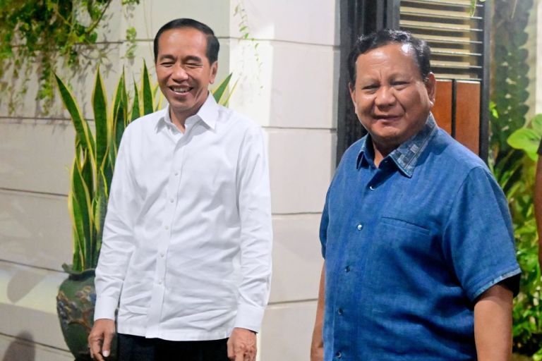 Kabar Jokowi Masuk Golkar, Menang Sudah Ada Komunikasi Pertemun Jokowi dan Presiden Prabowo di kediaman Jokowi di Solo. Foto : Ist