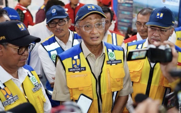 Kejar Swasembada Pangan, Pemerintah Kebut Bangun 61 Bendungan Menteri PU Dody Hanggodo (tengah). Foto : Ist