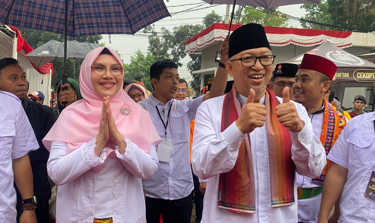 KPU: Pelantikan Wali Kota & Wakil Wali Kota Digelar Maret Pasangan Ruhamaben-Shinta Wahyuni Chairudin saat daftar Pilkada 2024 ke KPU Tangsel.(dra)