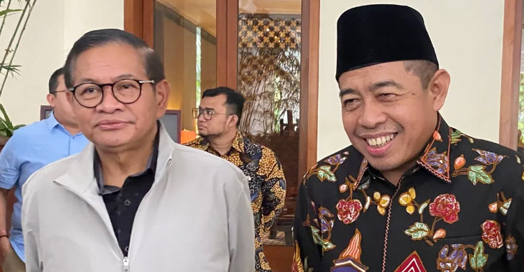 Pramono Mulai Dekati KIM Plus, Sukses Jinakkan PKS Ketua DPRD DKI Khoirudin (kanan) bertemu calon gubernur DKI Jakarta Pramono Anung. Foto : Ist