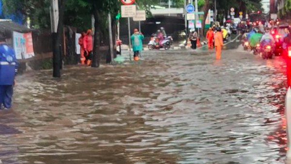 Diguyur Hujan Lebat, Jakarta Kebanjiran Foto : Ist