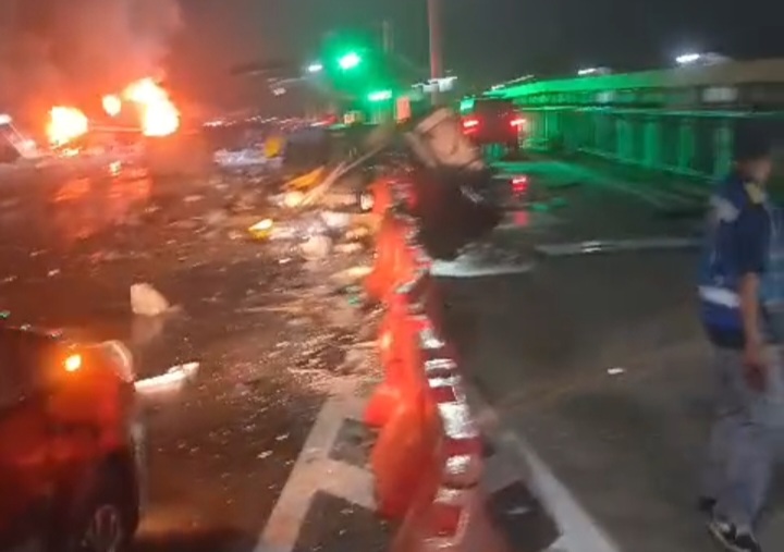 Kecelakaan Beruntun Tol Jagorawi, 8 Orang Meninggal Foto : Ist