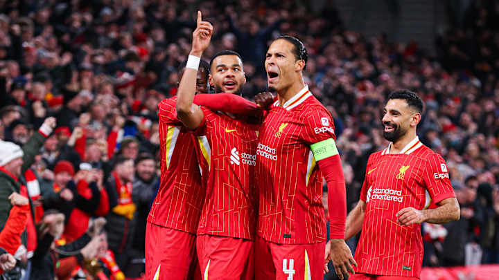 Mo Salah Antar Liverpool Ke Puncak Liga Inggris Skuad Liverpool. Foto ,: Ist