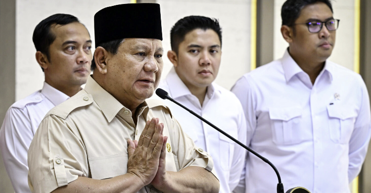 Prabowo Bikin Rakyat Happy Foto : Ist
