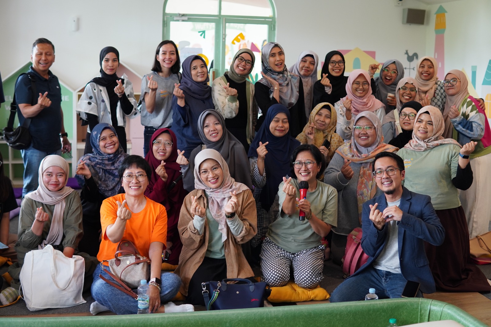 Wellbeing Festival 2025: Ruang Inspiratif Keluarga Muda Untuk Tumbuh Bersama WuffySpace bersama Mental Hub Indonesia menggelar Wellbeing Festival 2025. Festival 2025 merupakan bentuk kolaborasi nyata dari beragam pegiat wellbeing untuk memperluas dampak positif gerakan merawat diri di Indonesia. Foto : Ist