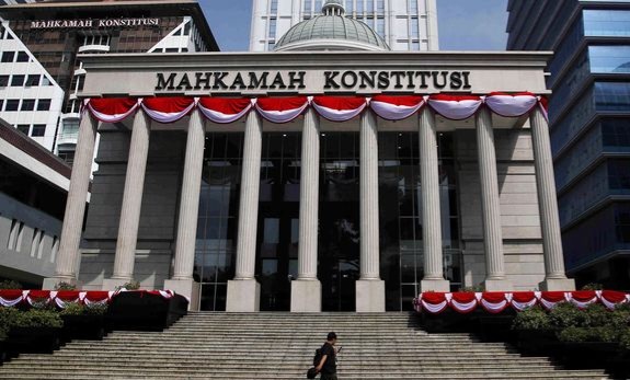 Ketum Parpol Tidak Ada Batasan Usia Gedung MK. Foto : Ist