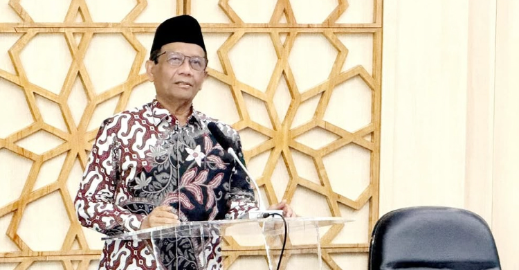Mahfud MD Bikin Geger, Bilang Adanya Praktik Berbau Duit Di Parlemen Mahfud MD. Foto : Ist